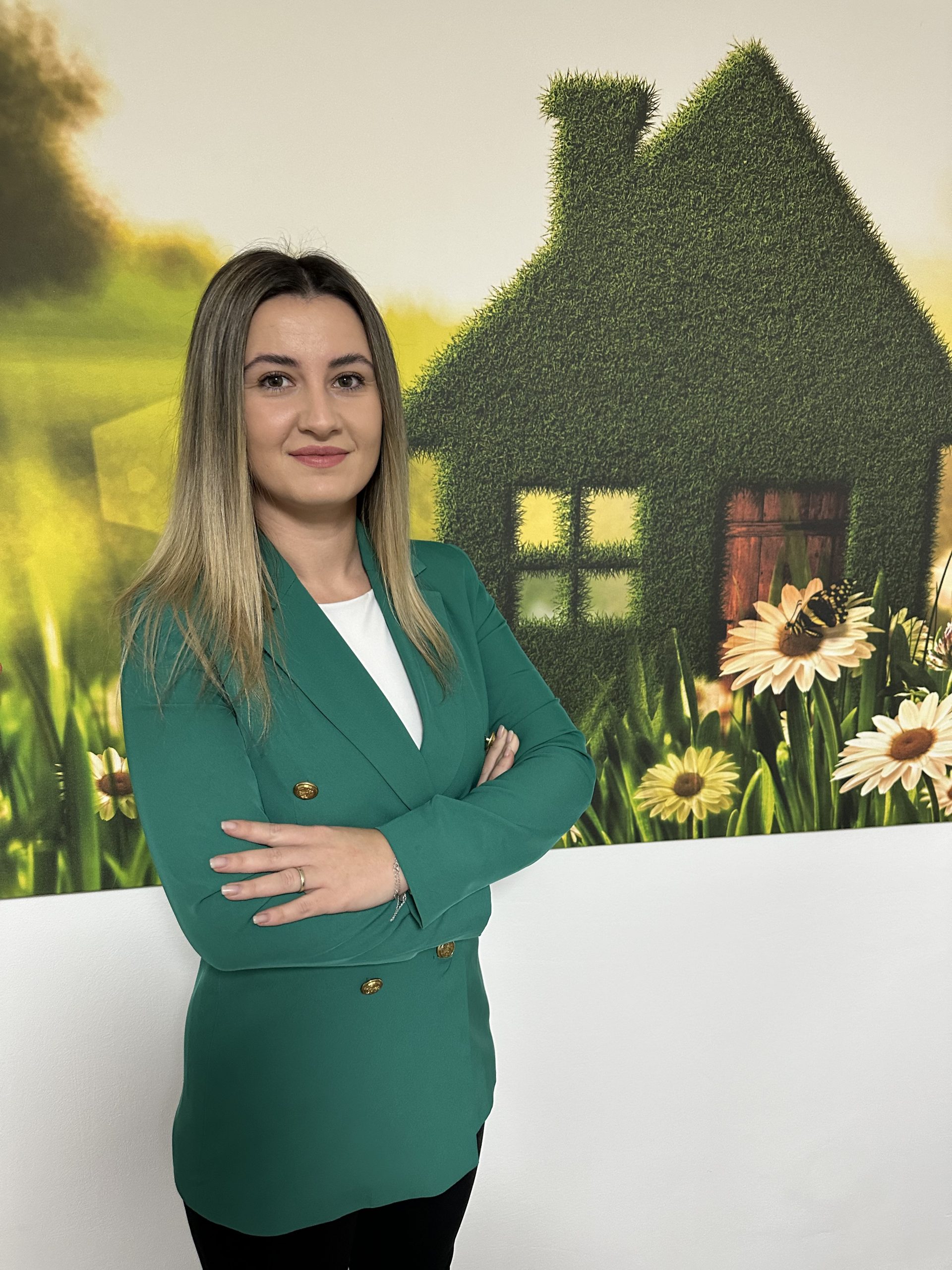 Laura Anicescu