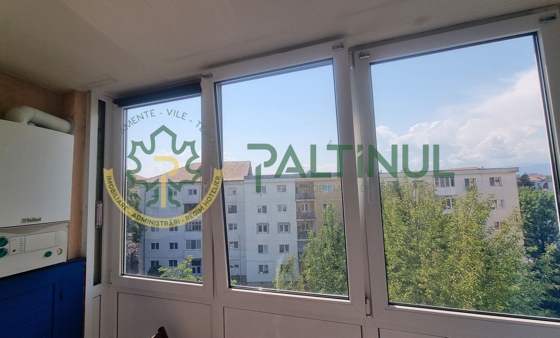 Apartament 2 camere Central – Constantin Noica, 55 mp, balcon, etaj 4
