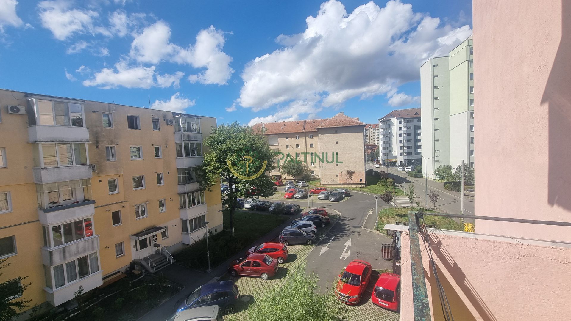 Apartament 2 camere et 3 zona Mihai Viteazu