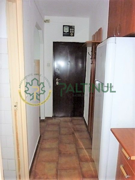 Apartament 2 camere în zona Cedonia