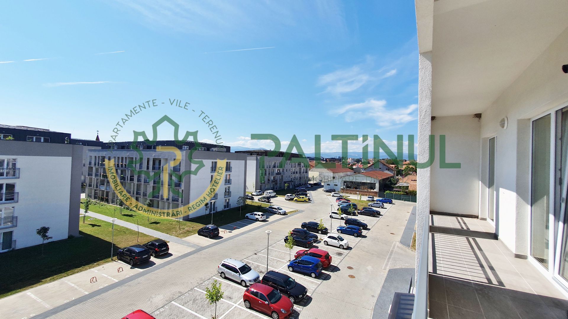 Apartament 3 camere, zona Complex City Residence
