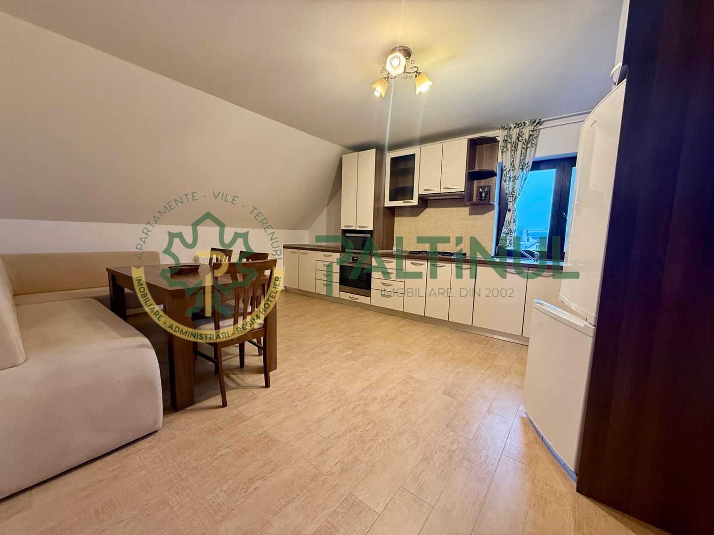 5rTWwA_1RcvxbdDccIx2NdJGRnLHa4Mnl5O4Ah4TS5Y