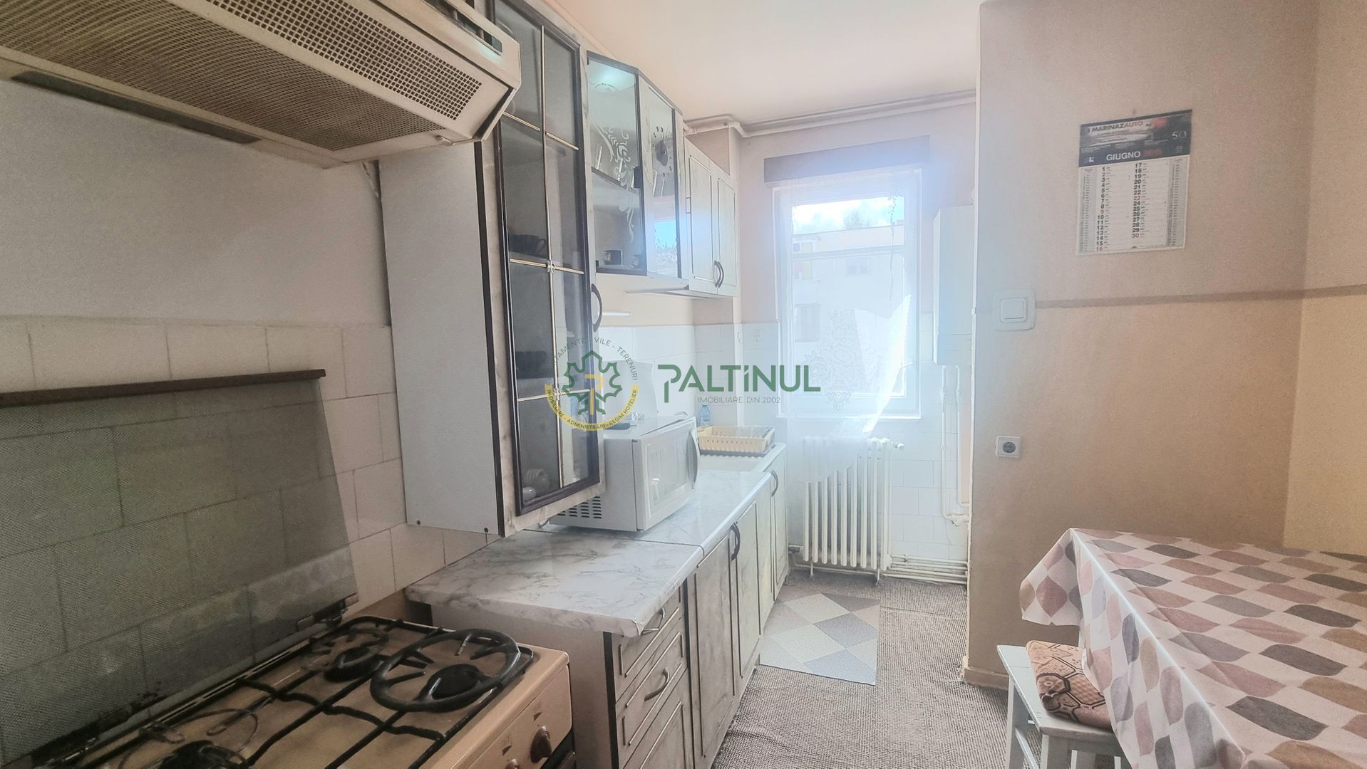 Apartament 2 camere et 3 zona Mihai Viteazu