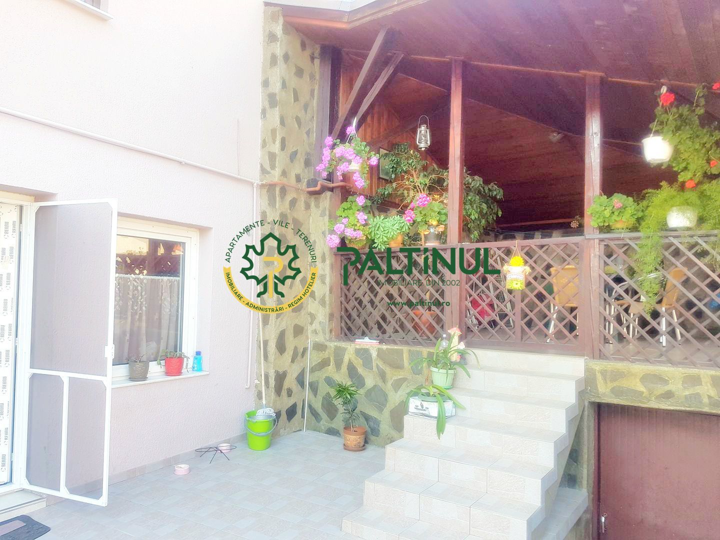 Vilă 7 camere în zona Trei Stejari