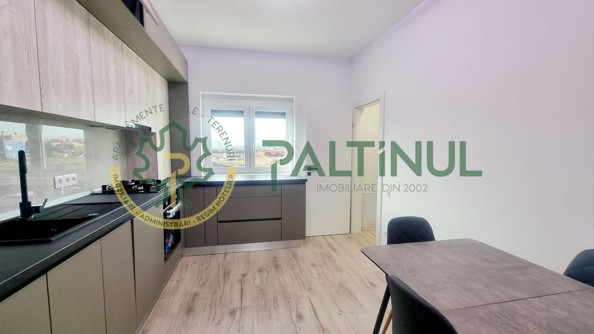 Apartament 3 camere 2 balcoane, parcare Sibiu- Cartier Tineretului