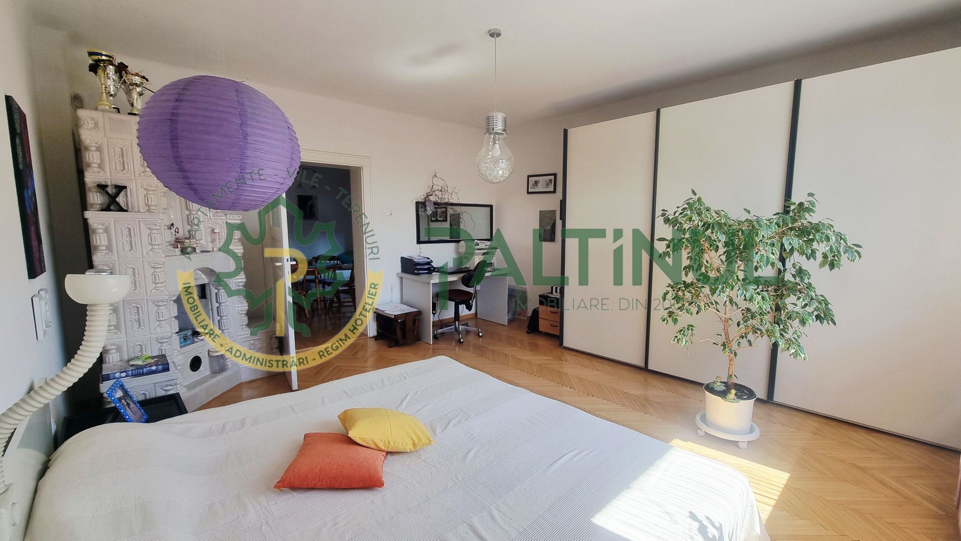 Casă spațioasă în Turnișor – teren 584 mp, apartament secundar, terasă