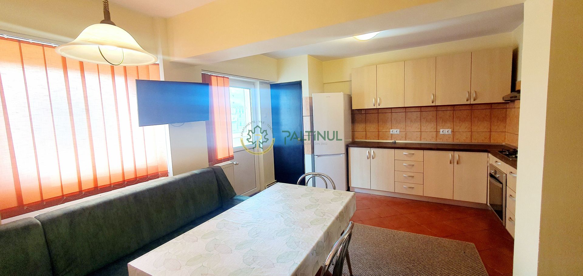 Apartament 3 camere, zona Centrală