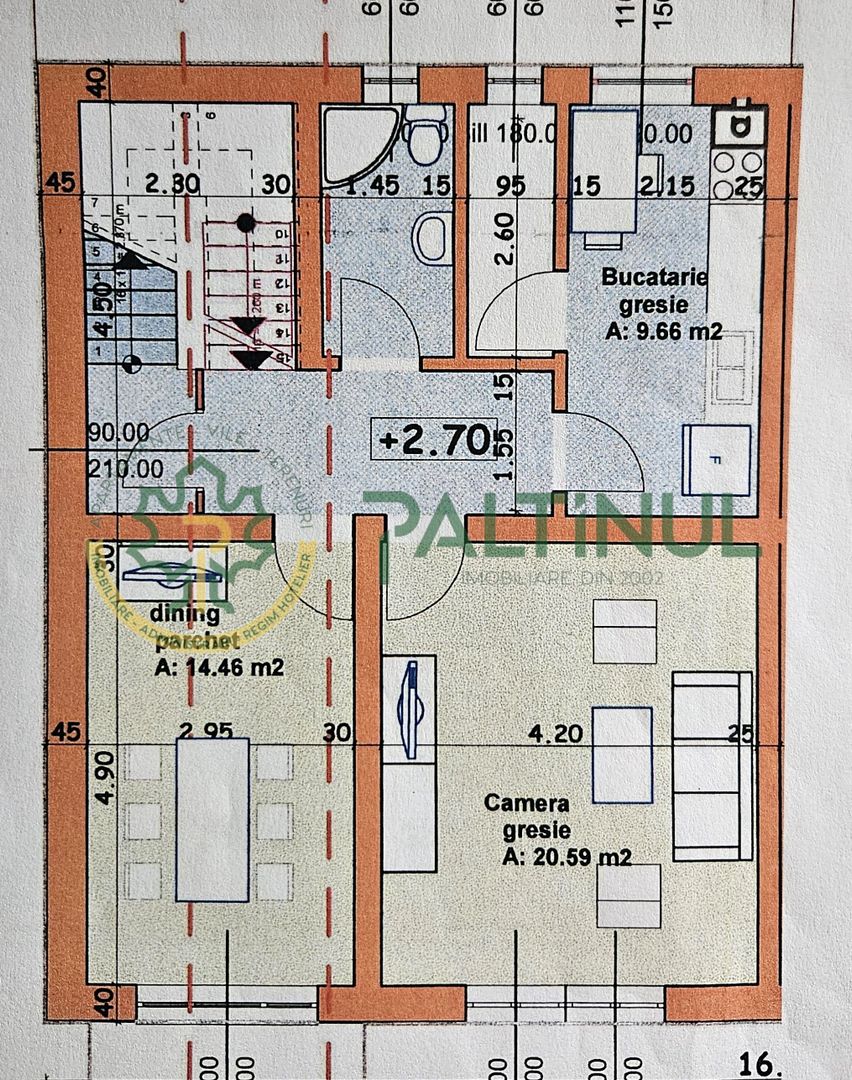 Clădire mixtă ultracentrală de vânzare – spațiu comercial, birouri și apartament