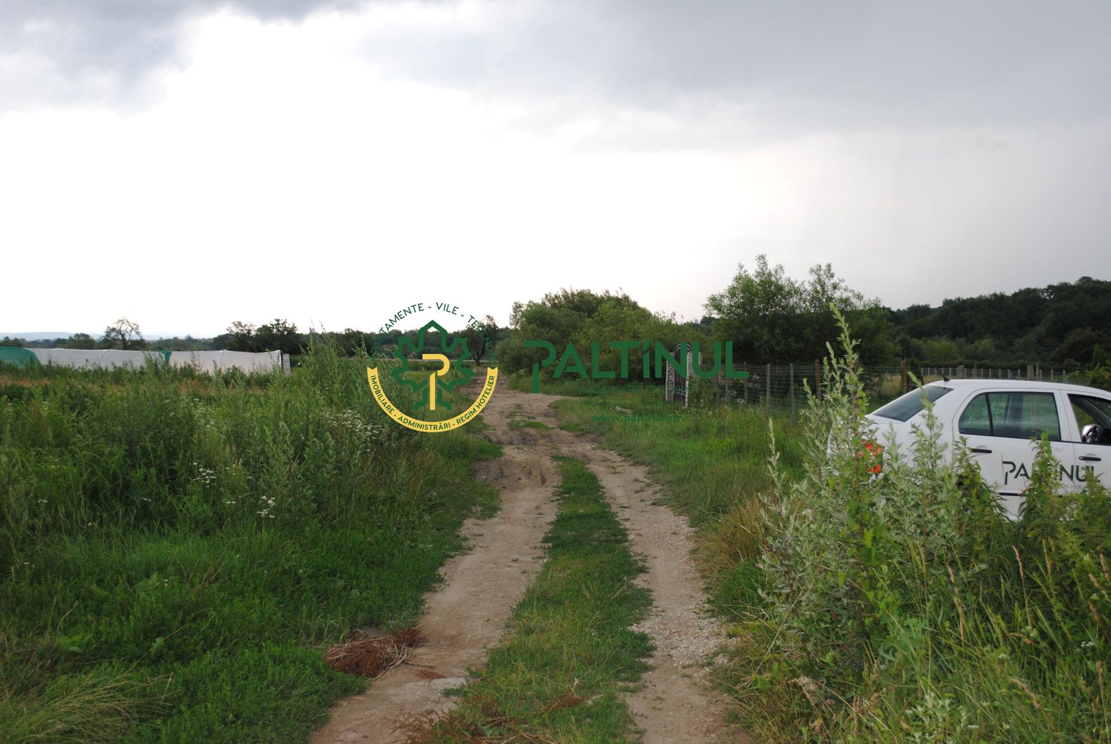 Teren 773 mp,  langa rau,  zona Versailles – Cisnadioara