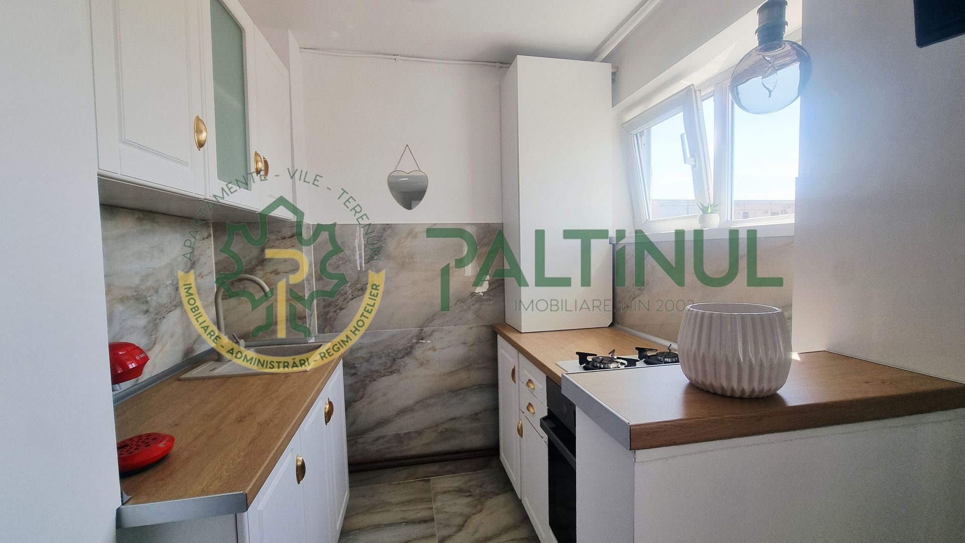 Apartament 2 camere renovat – Tiglari, lângă Lacul lui Binder