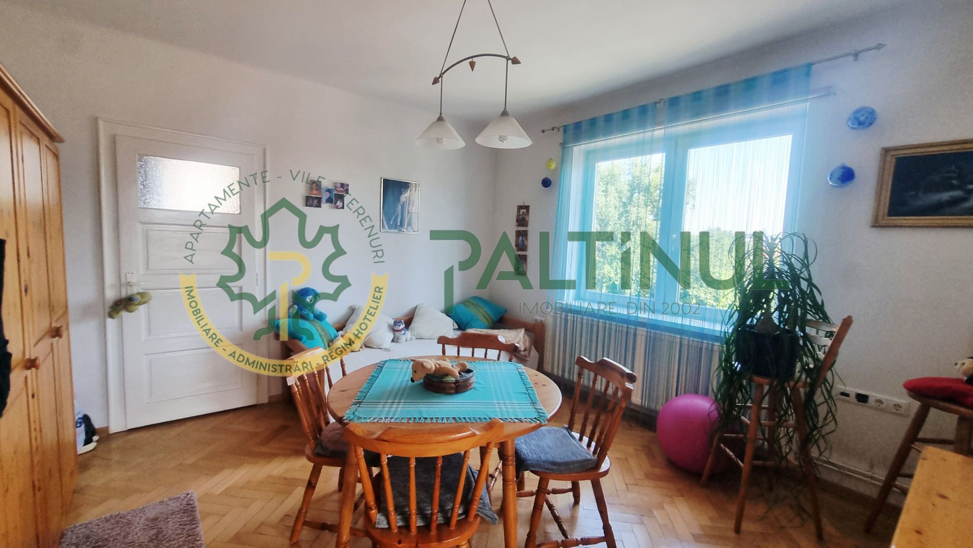 Casă spațioasă în Turnișor – teren 584 mp, apartament secundar, terasă