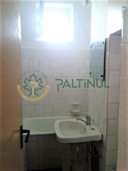 Apartament 2 camere în zona Cedonia
