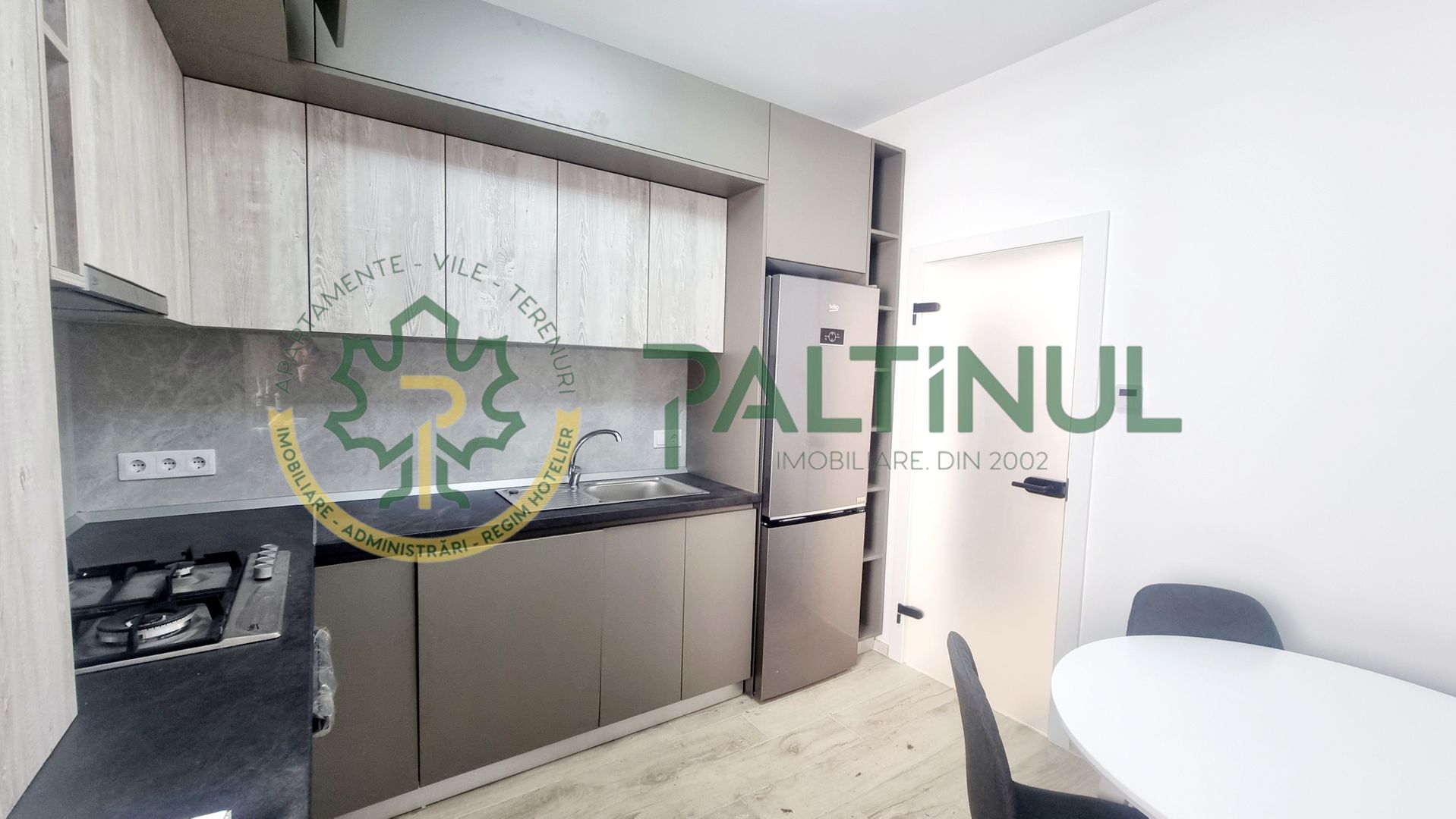 Apartament 2 camere, balcon mare, parcare Sibiu- Cartier Tineretului