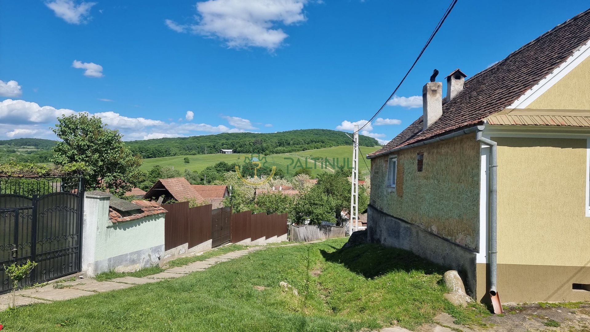 Casa cu teren 1249 mp Sibiu, Chirpar