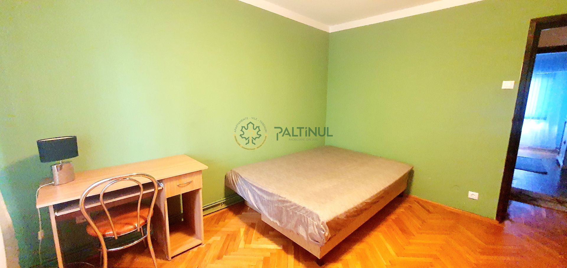 Apartament 3 camere, zona Centrală