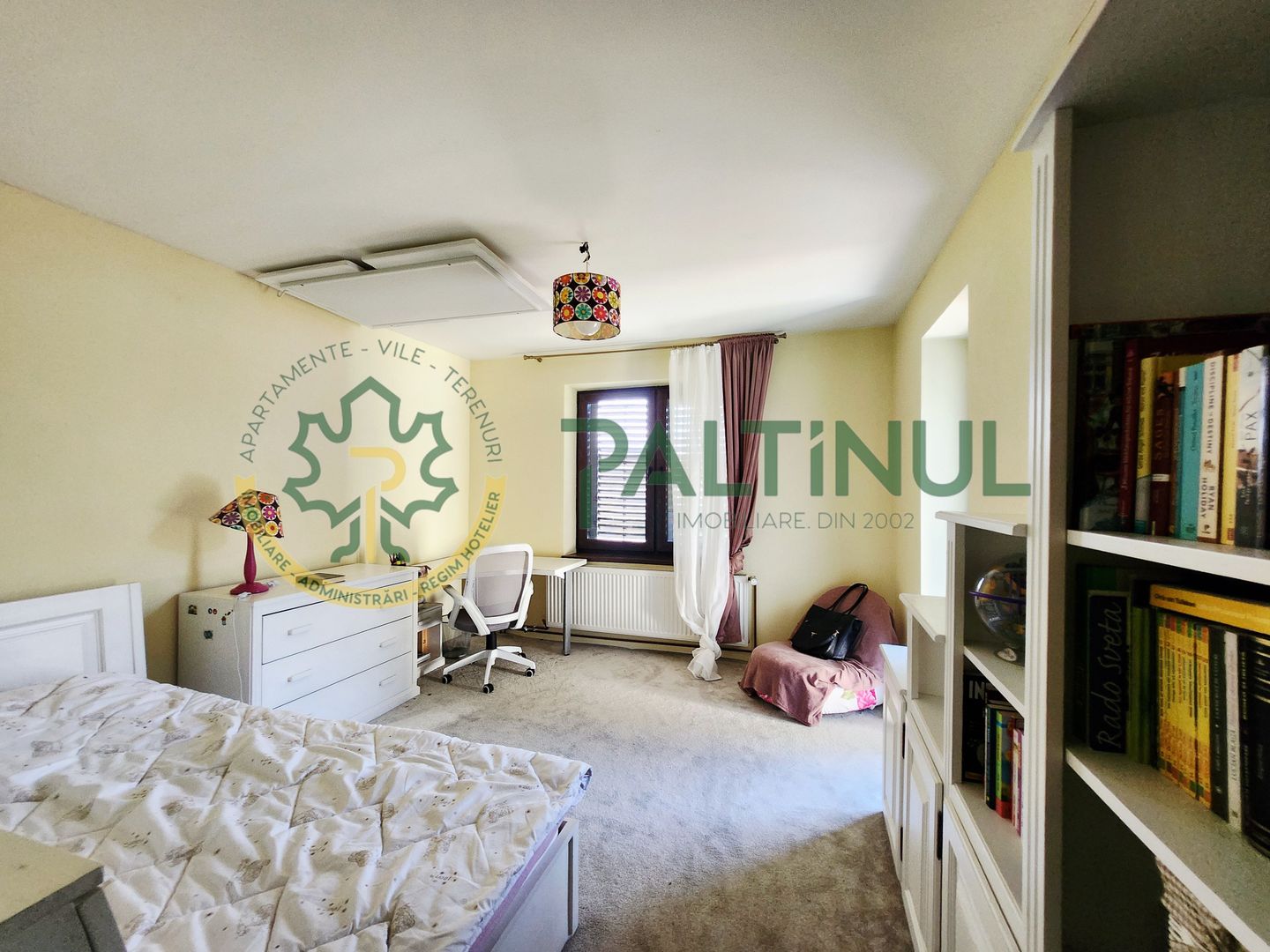 Casă modernă în Tocile – 1700 mp teren, 3 dormitoare, panoramă superbă