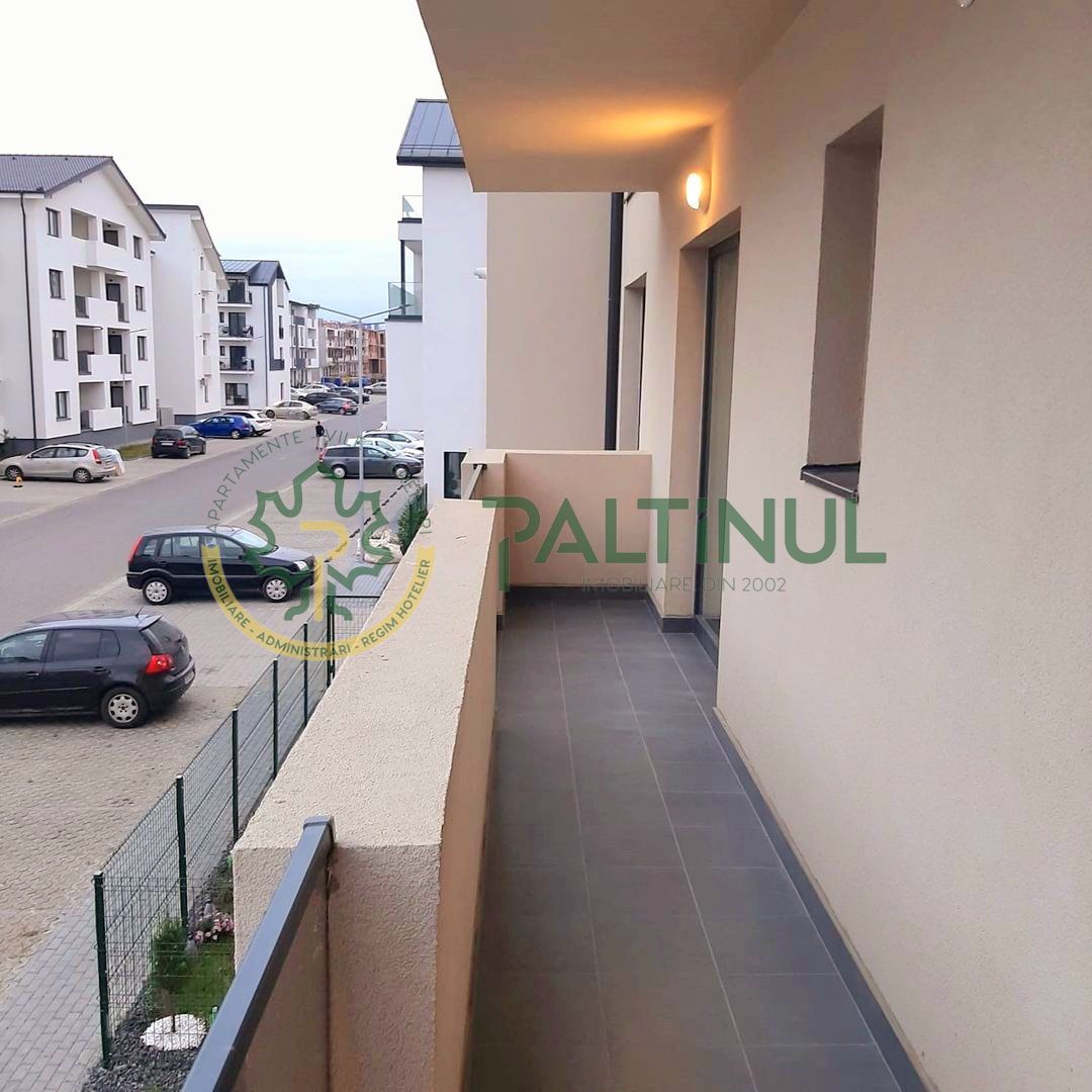 Apartament de închiriat în Șelimbăr – mobilat, balcon, parcare, confort modern
