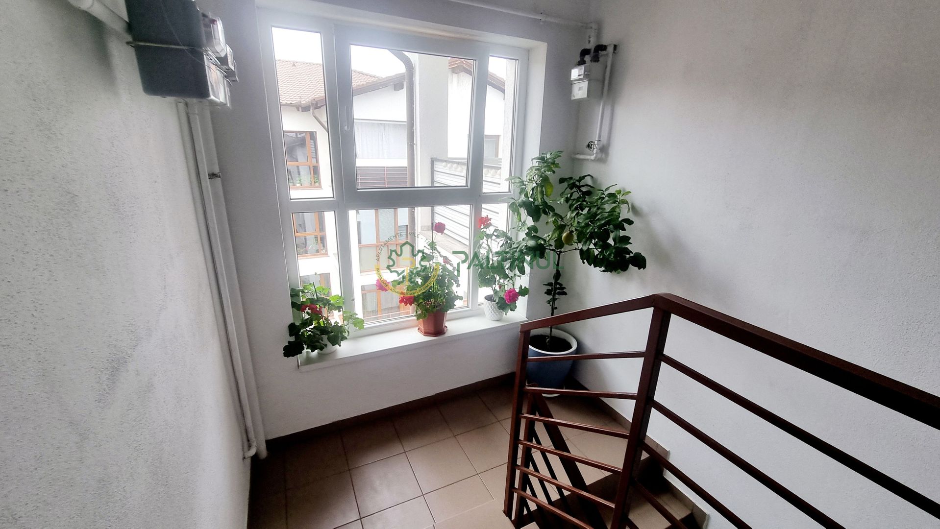 Apartament 2 camere Calea Cisnădiei et. 3 cu balcon, terasa,parcare