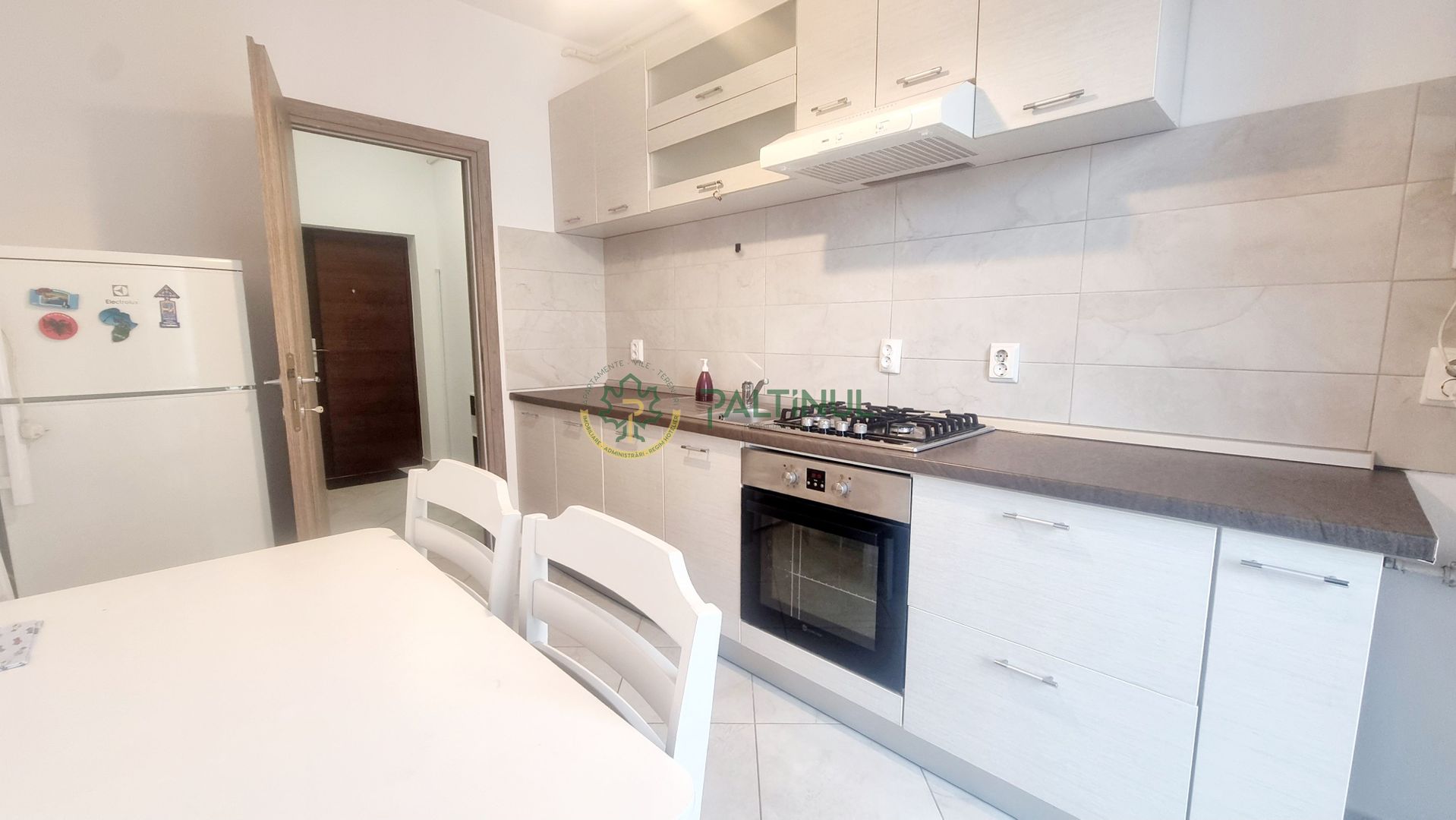 Apartament 2 camere etaj 3 Doamna Stanca