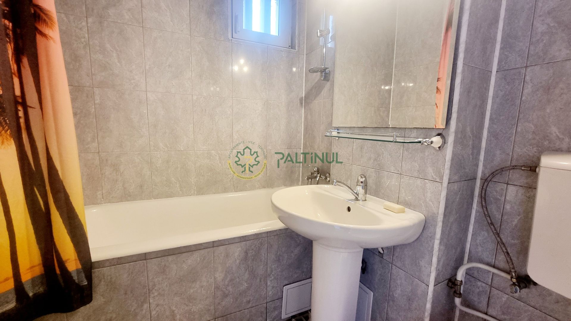 Apartament 2 camere, balcon etaj 3 langa Sibiu, Politie