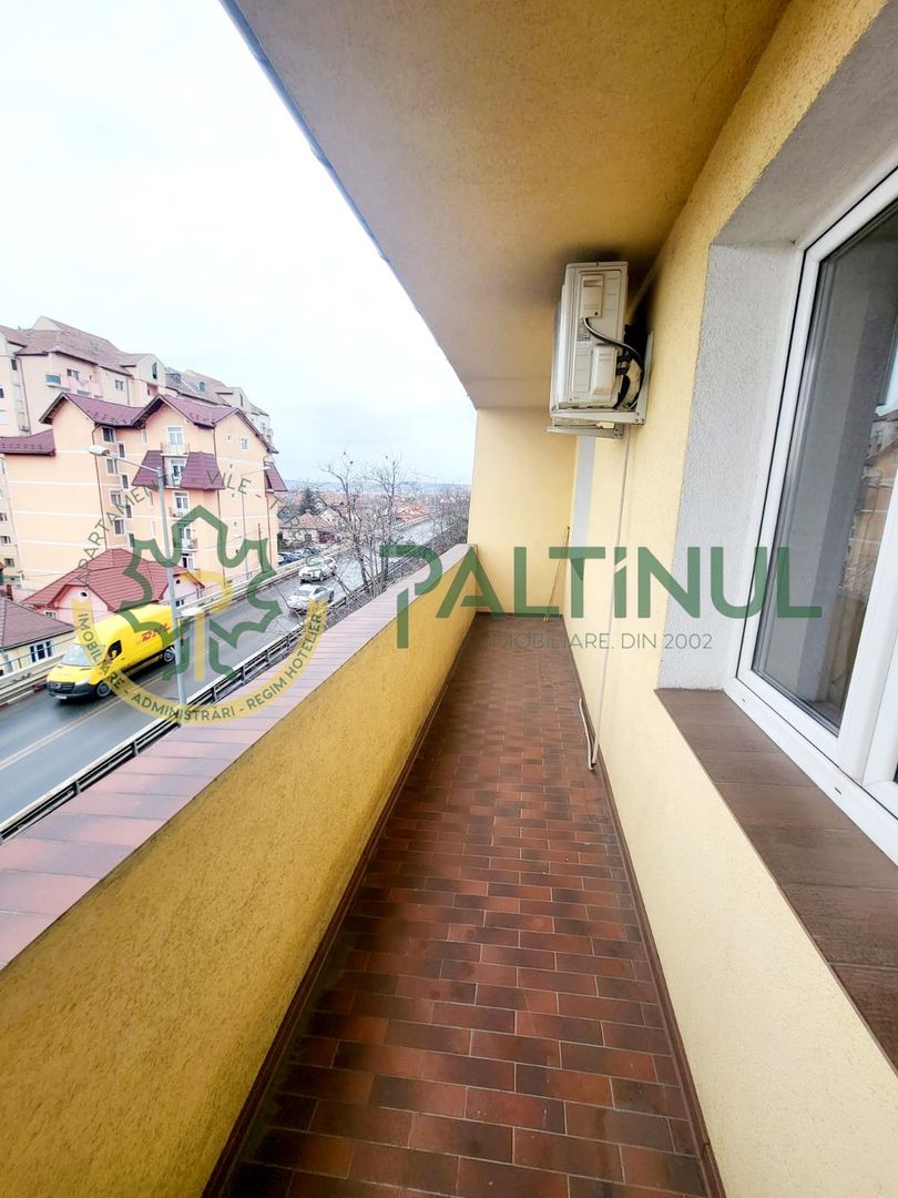 Apartament 2 camere cu balcon et. 4 -Terezian,