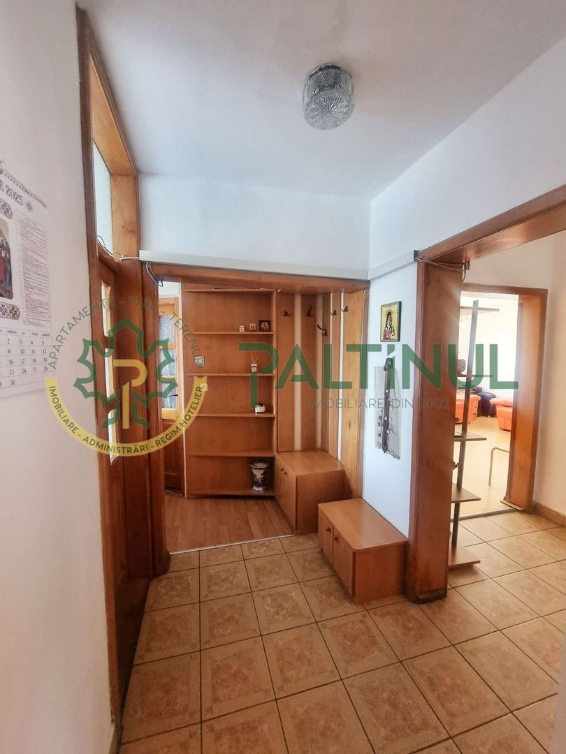 Apartament 3 camere, 2 băi, balcon, lift – Terezian, str. Lungă, 73 mp