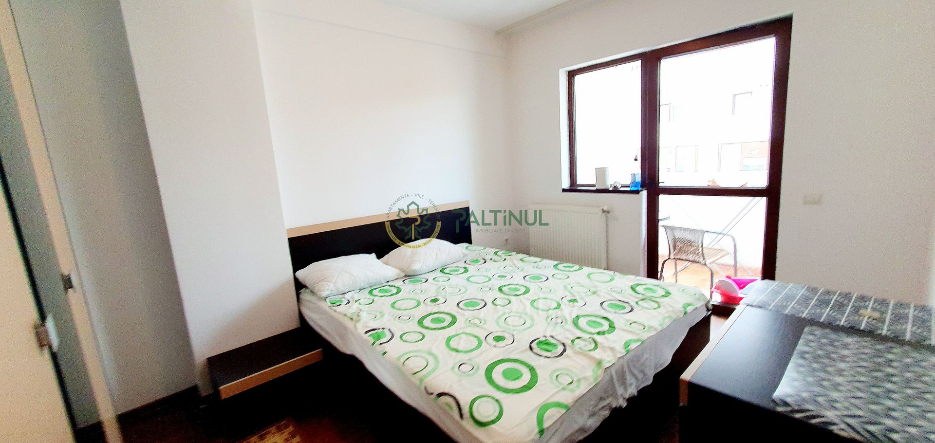 Apartament cu 2 camere, Doamna Stanca