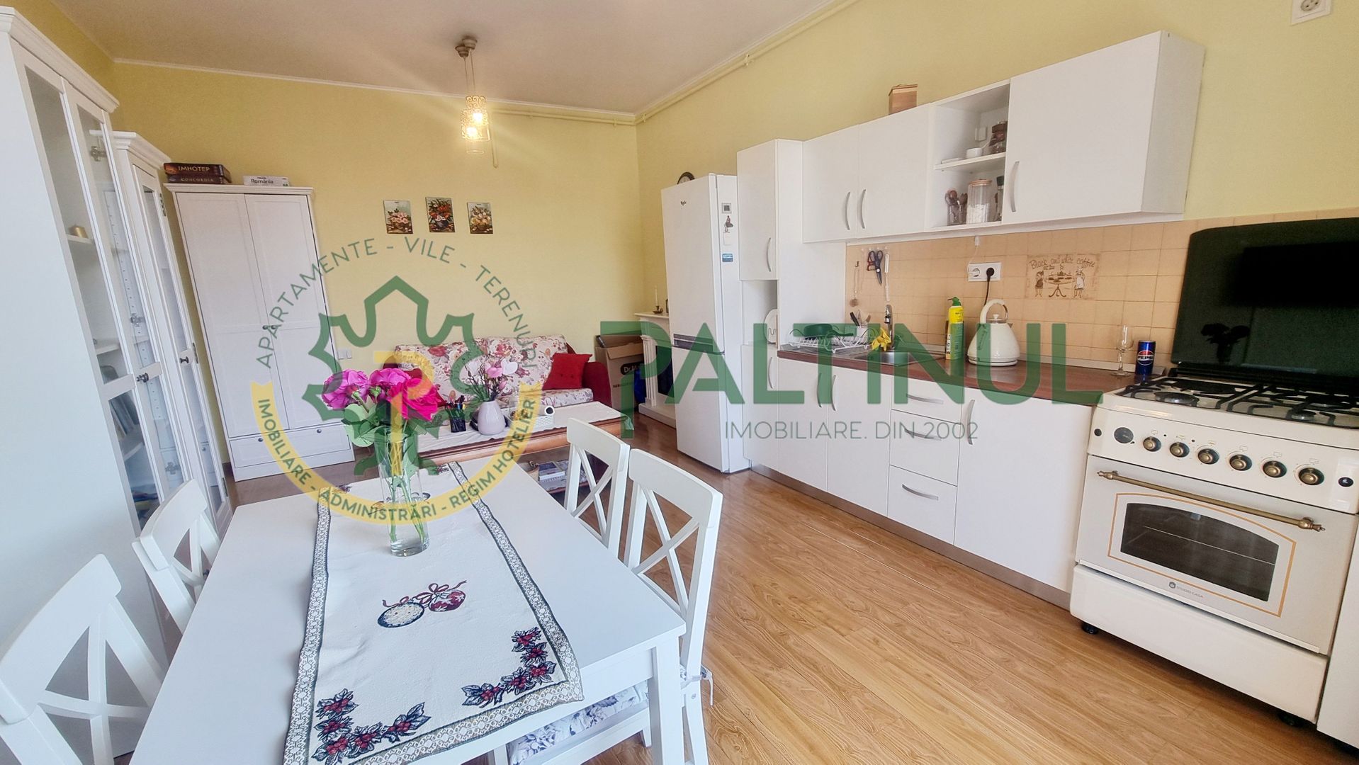 Apartament 2 camere cu balcon generos – Turnișor, strada Ogorului
