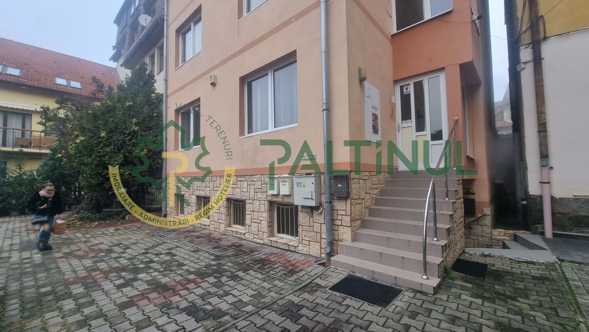 PUc5WbS4fQxz-yNxnVrHZ36XCjHGncXq4CucGSXBHfE