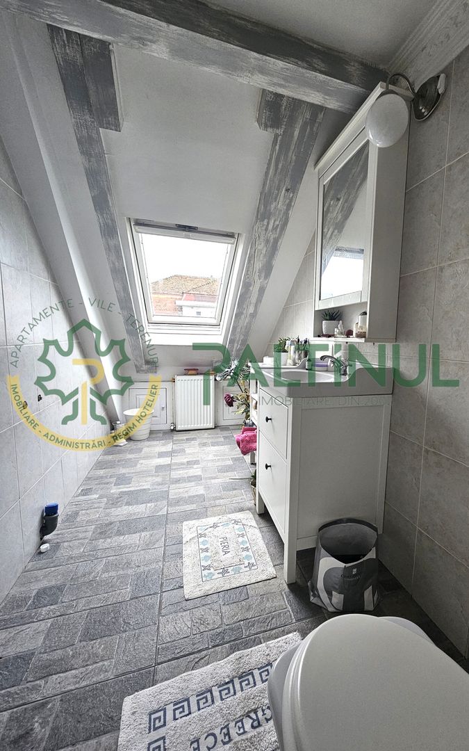 Apartament cu terase și mansardă, de vânzare în zonă ultracentrală, Sibiu