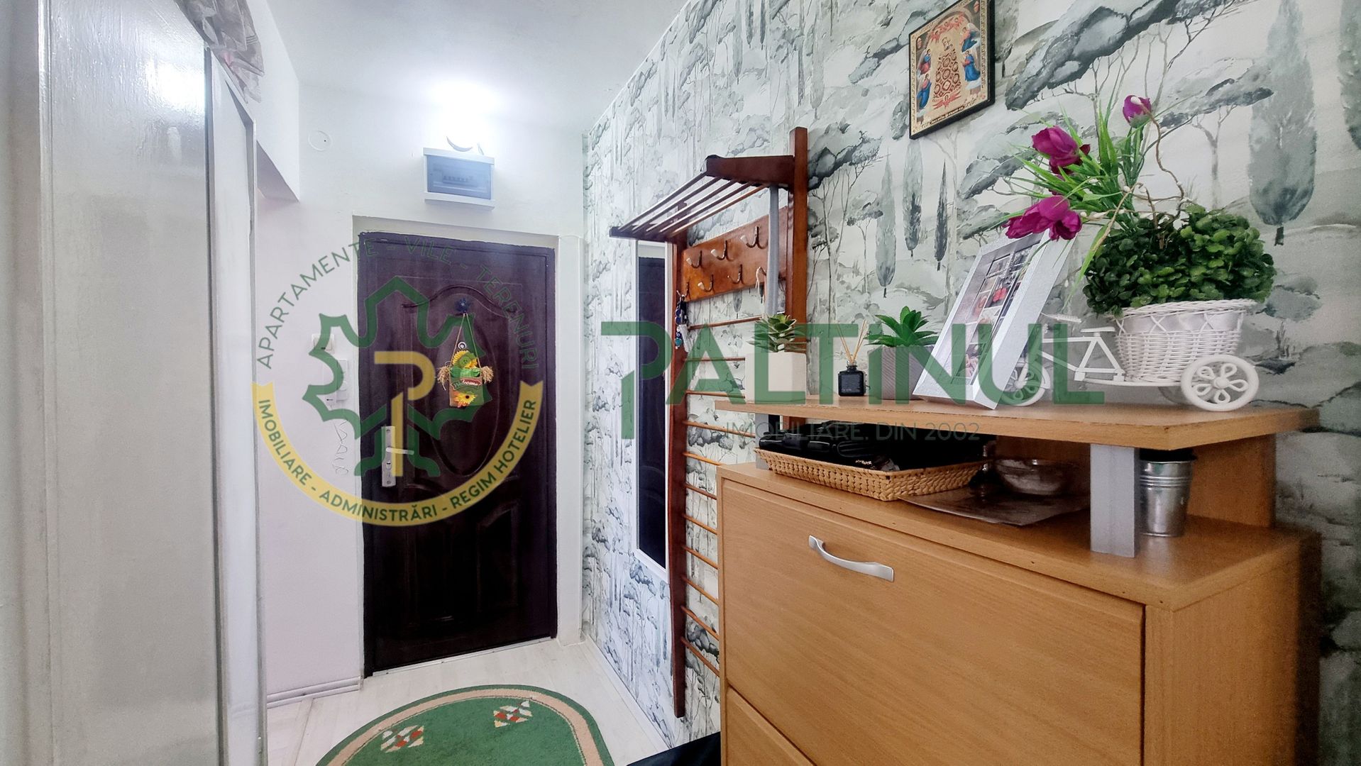 Apartament 2 camere, balcon, etaj 3 – Terezian, str. Rusciorului, 44 mp