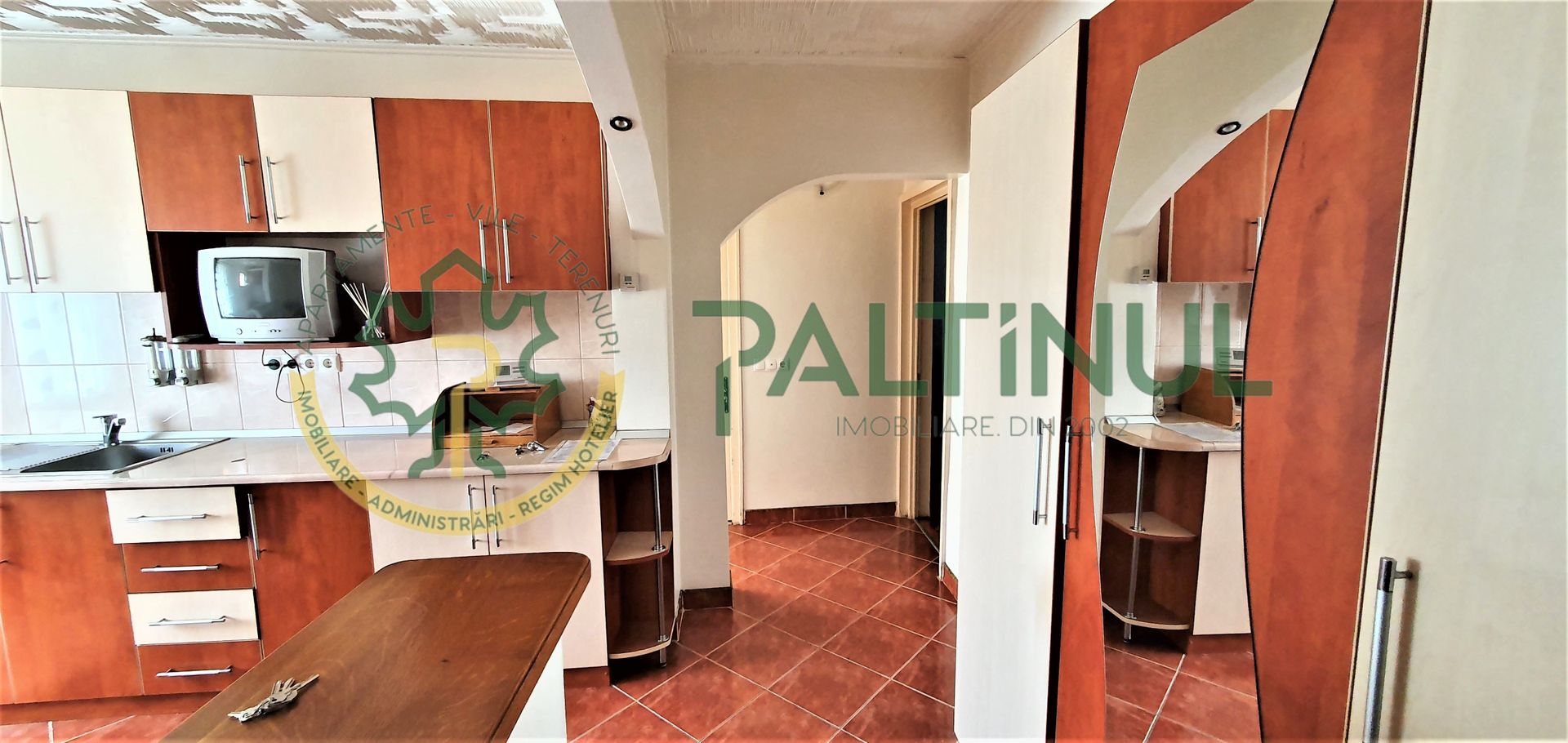 Apartament cu 2 camere decomandat | Str. Siretului
