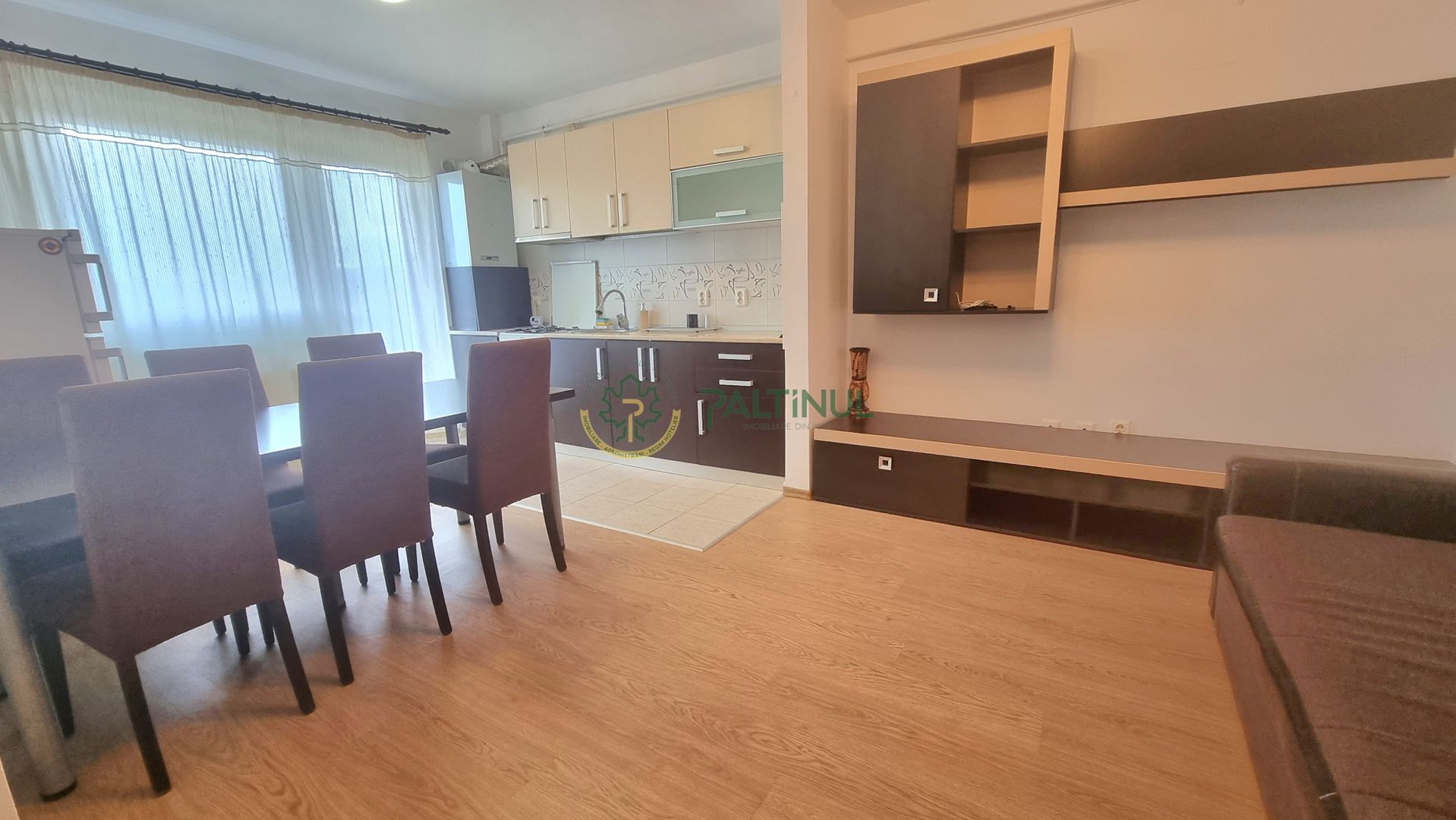 Apartament 3 camere,balcon,parcare Selimbar-LIDL