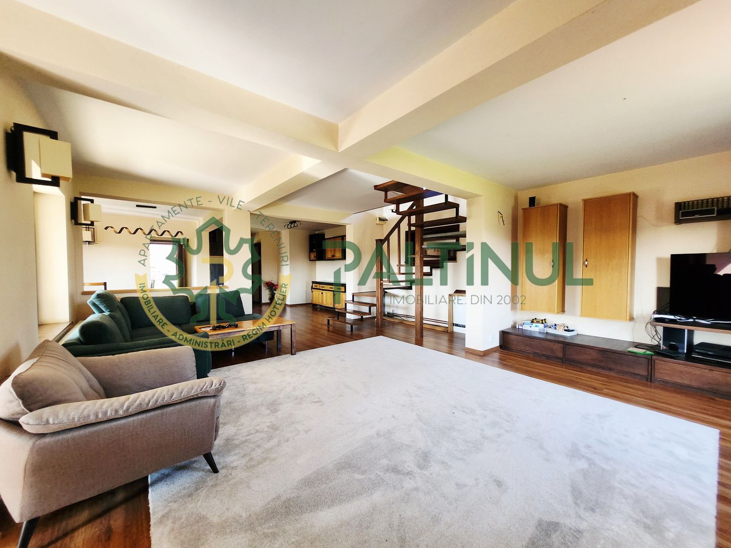 Casă modernă în Tocile – 1700 mp teren, 3 dormitoare, panoramă superbă