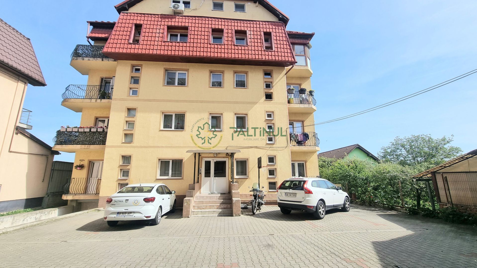 Apartament 3 camere , parter, loc de parcare – zona 3 Stejari