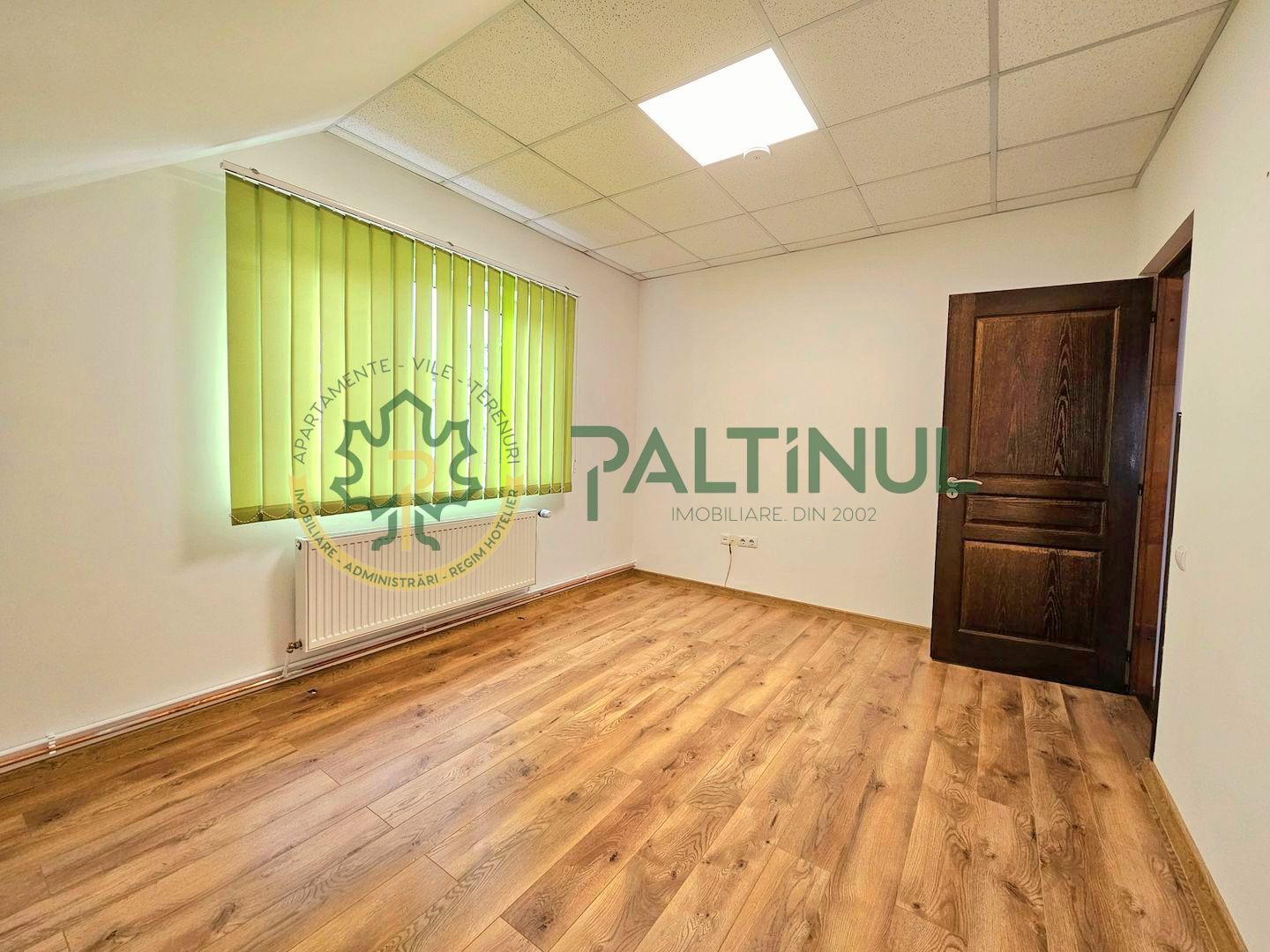 Apartament multifuncțional Trei Stejari, 2 locuri parcare