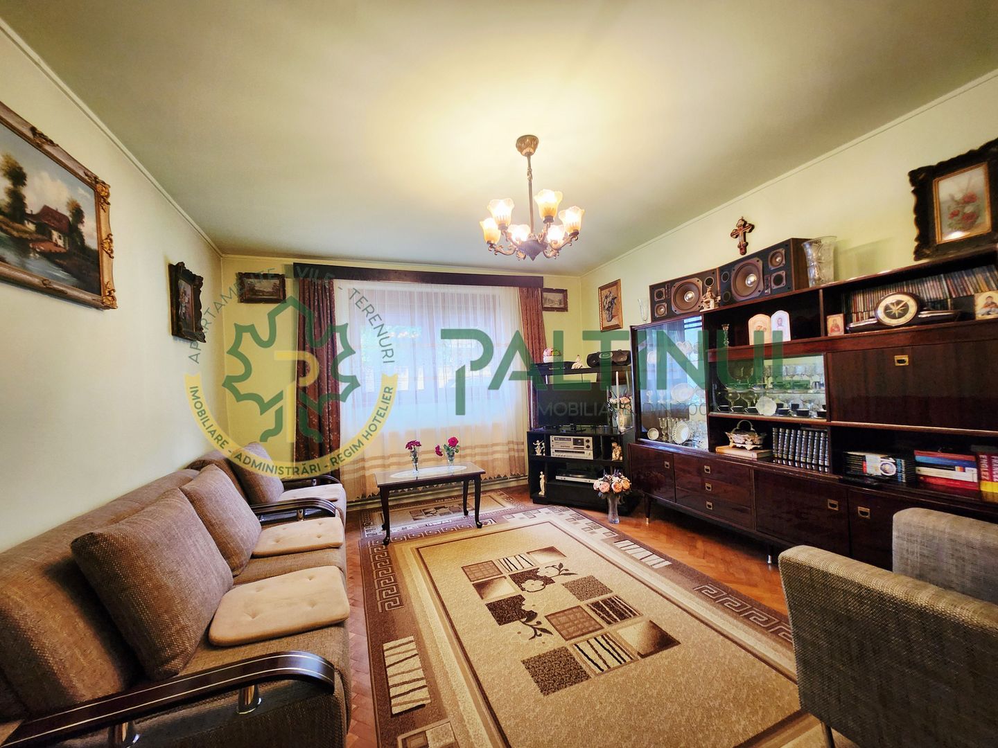 Casă cu teren 671 mp și hală 270 mp – Lazaret, acces din 2 străzi