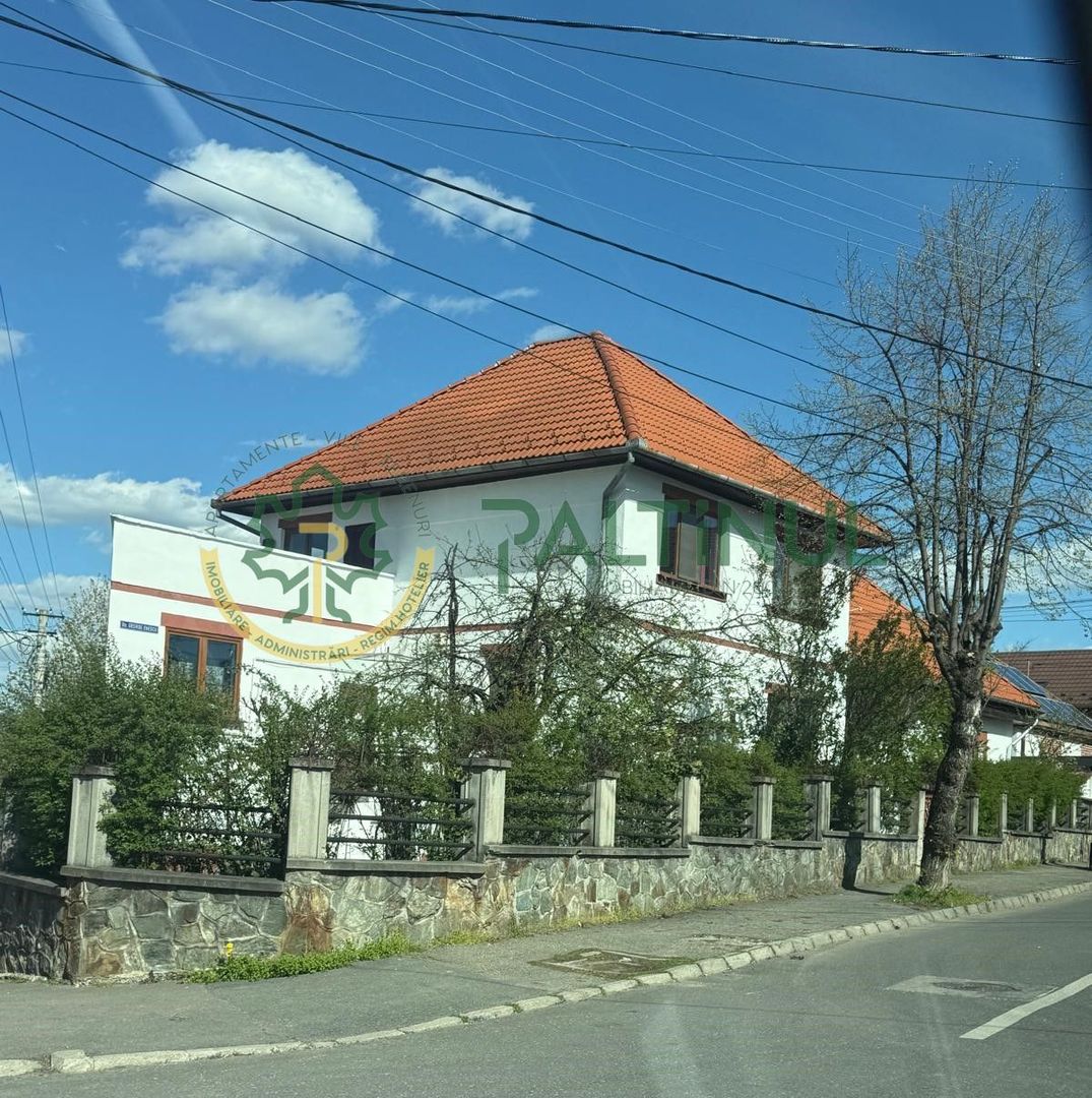 VOzld4nFIq-owGwyRhh_lnB0AOXOeEvfZMY9IZZ0PRU