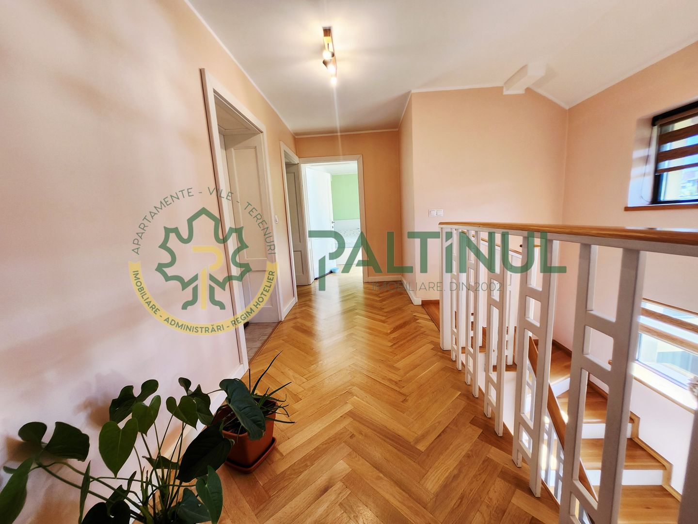 Casă tip duplex modernă în Cisnădie – 3 dormitoare și curte amenajată