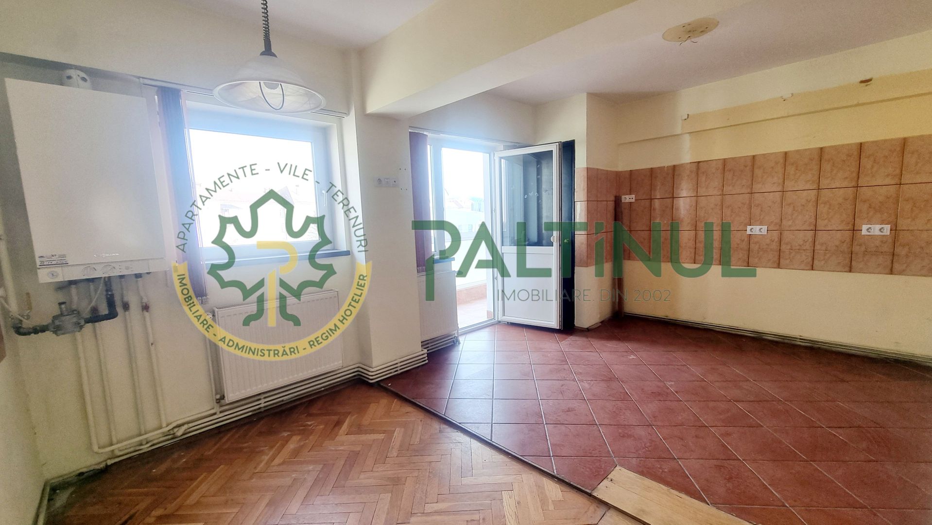 Apartament 3 Camere Școala de Înot, Aproape de Centru, Sibiu