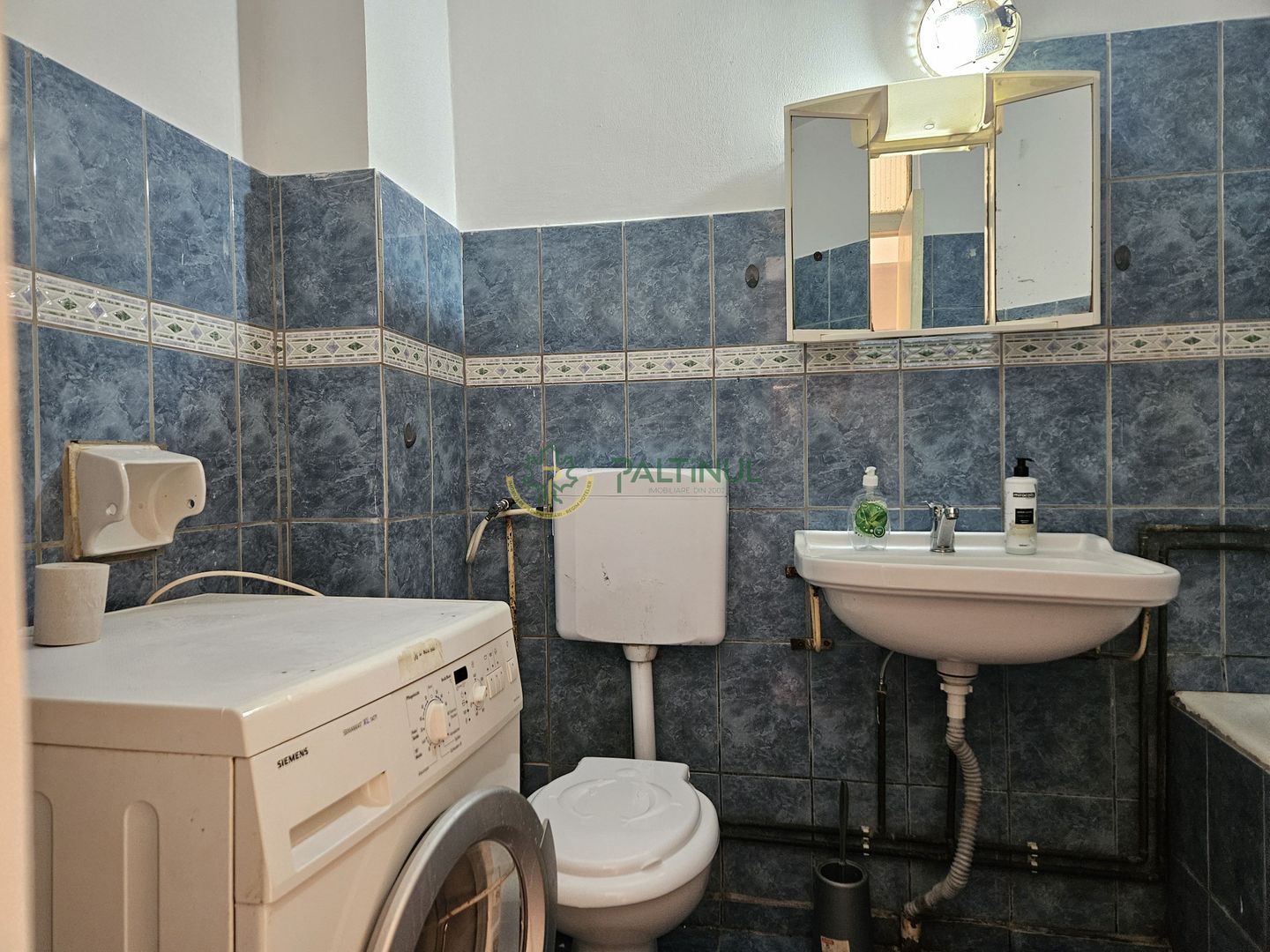 Apartament modest 2 camere Valea Aurie