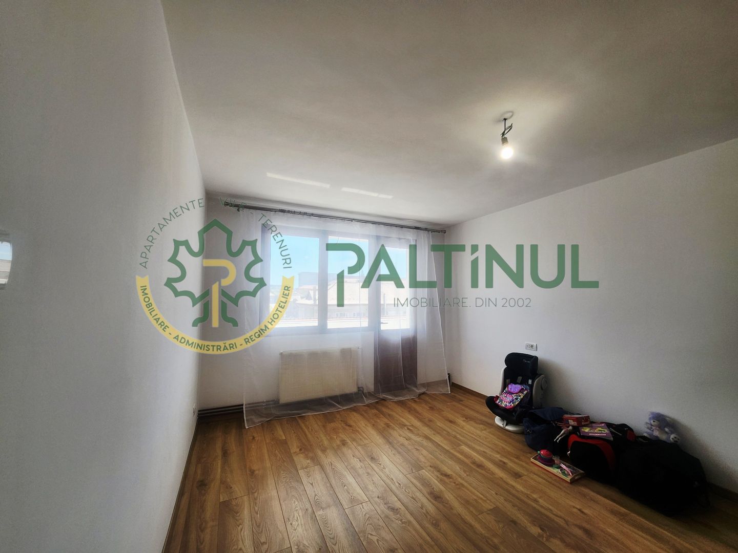 Apartament 2 camere renovat – Aleea Haiducului, etaj 4, balcon și lift