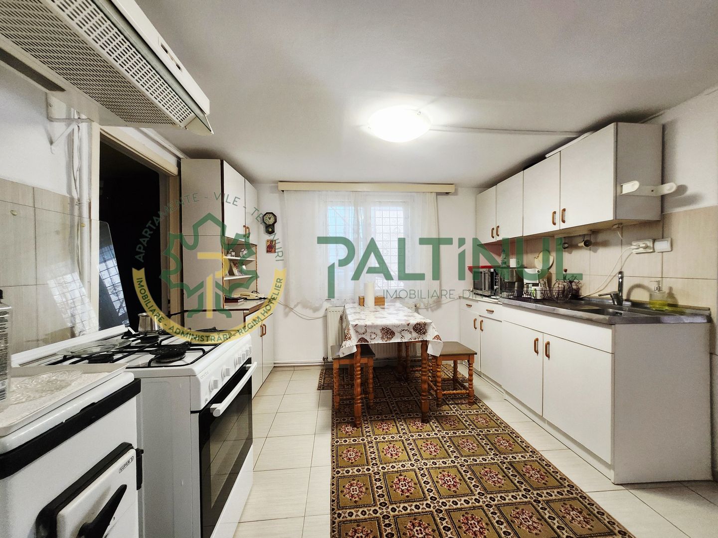 Casă cu teren 671 mp și hală 270 mp – Lazaret, acces din 2 străzi