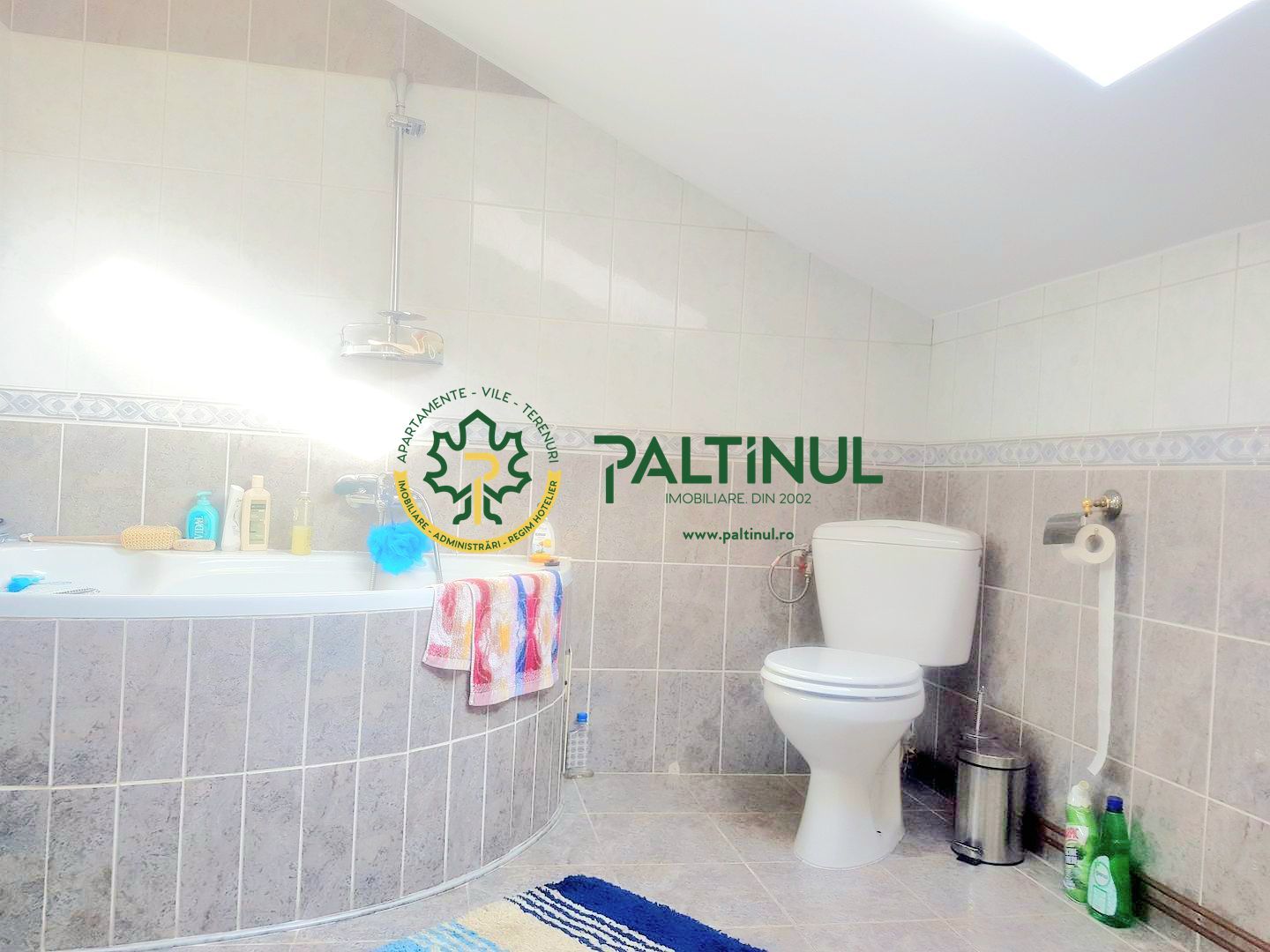 Vilă 7 camere în zona Trei Stejari