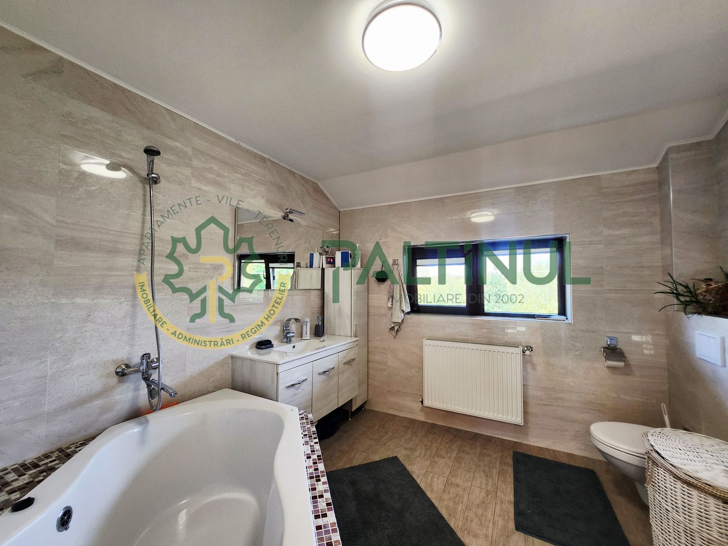 Casă tip duplex modernă în Cisnădie – 3 dormitoare și curte amenajată