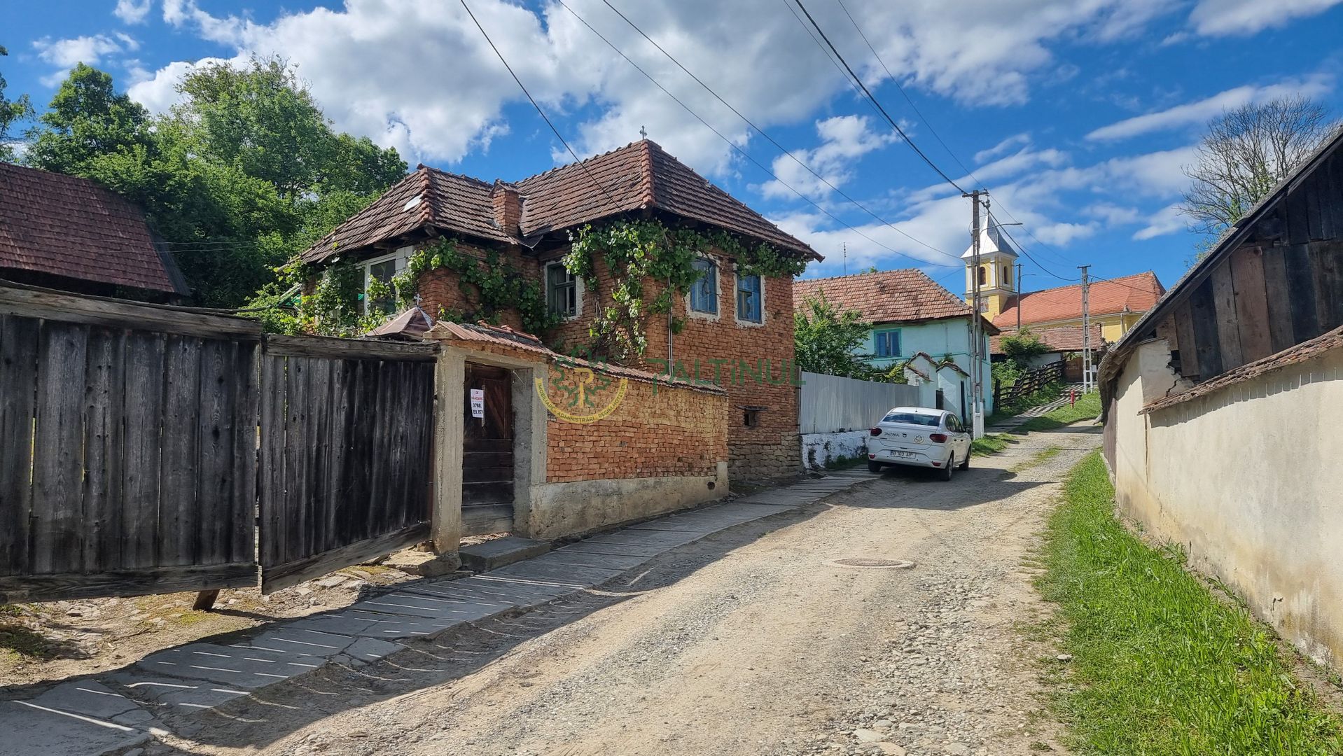 Casa cu teren 1249 mp Sibiu, Chirpar