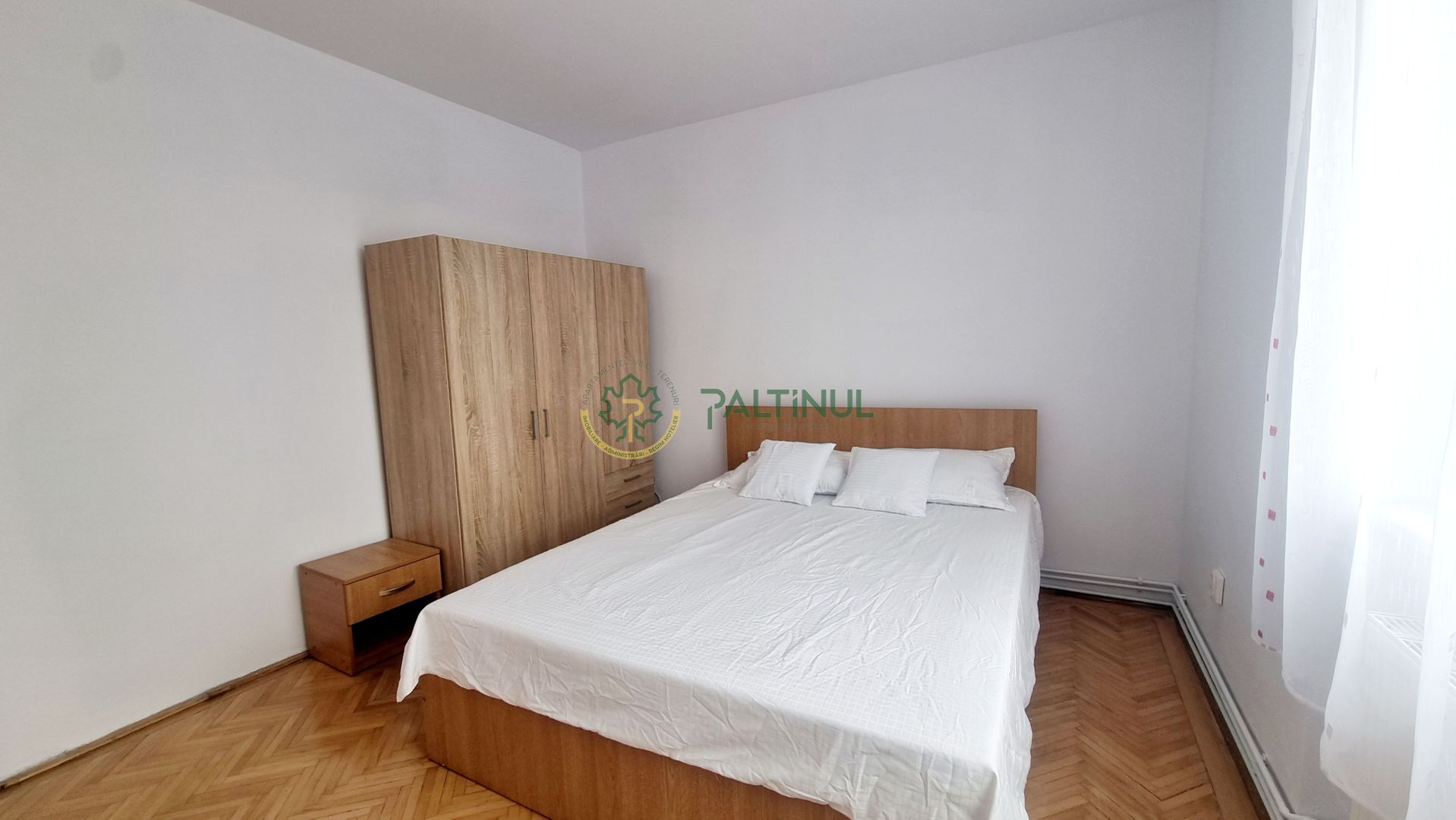 Apartament 2 camere, balcon etaj 3 langa Politie