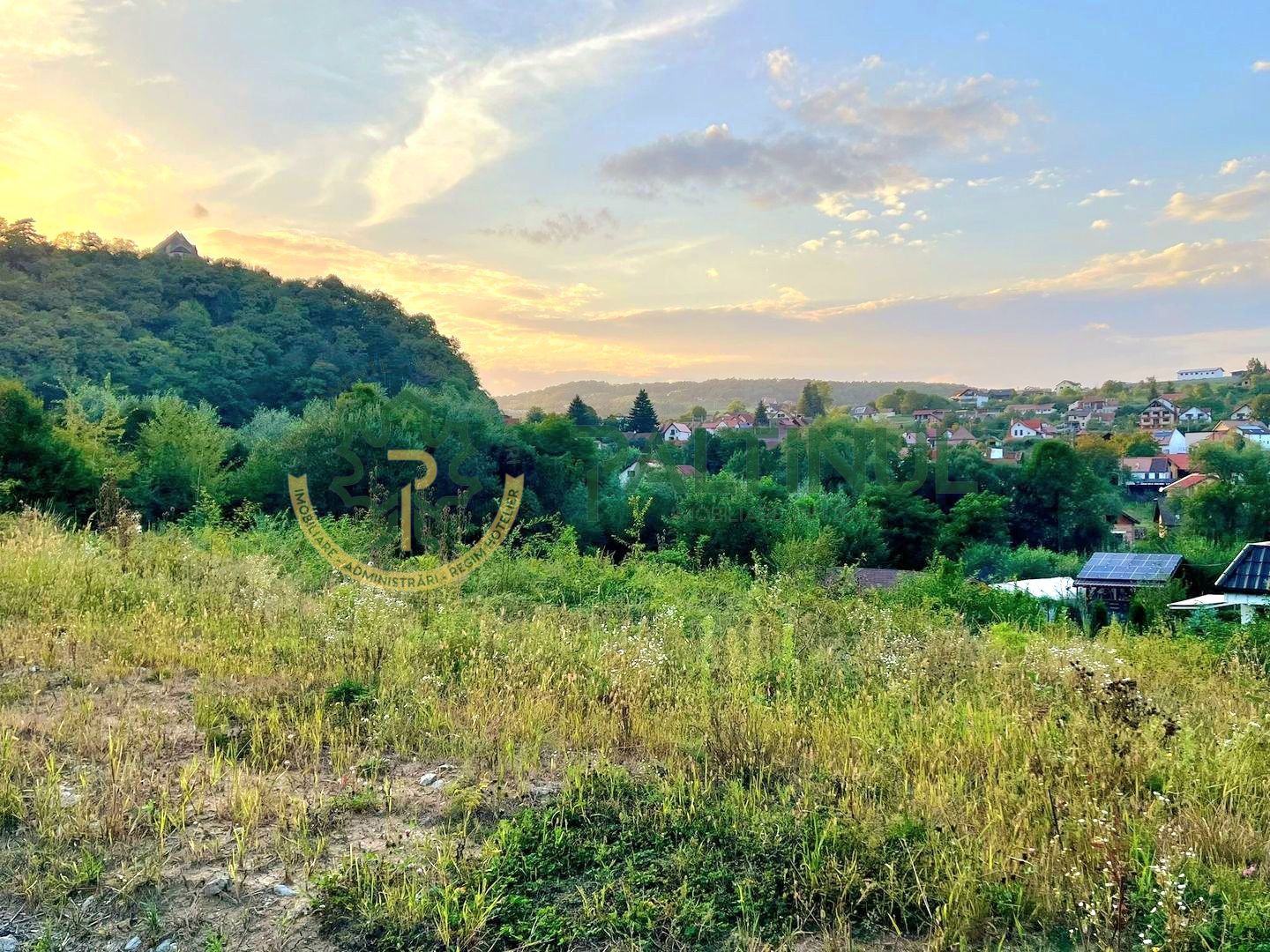 Teren de vânzare – Cisnădioara, zonă deosebită!