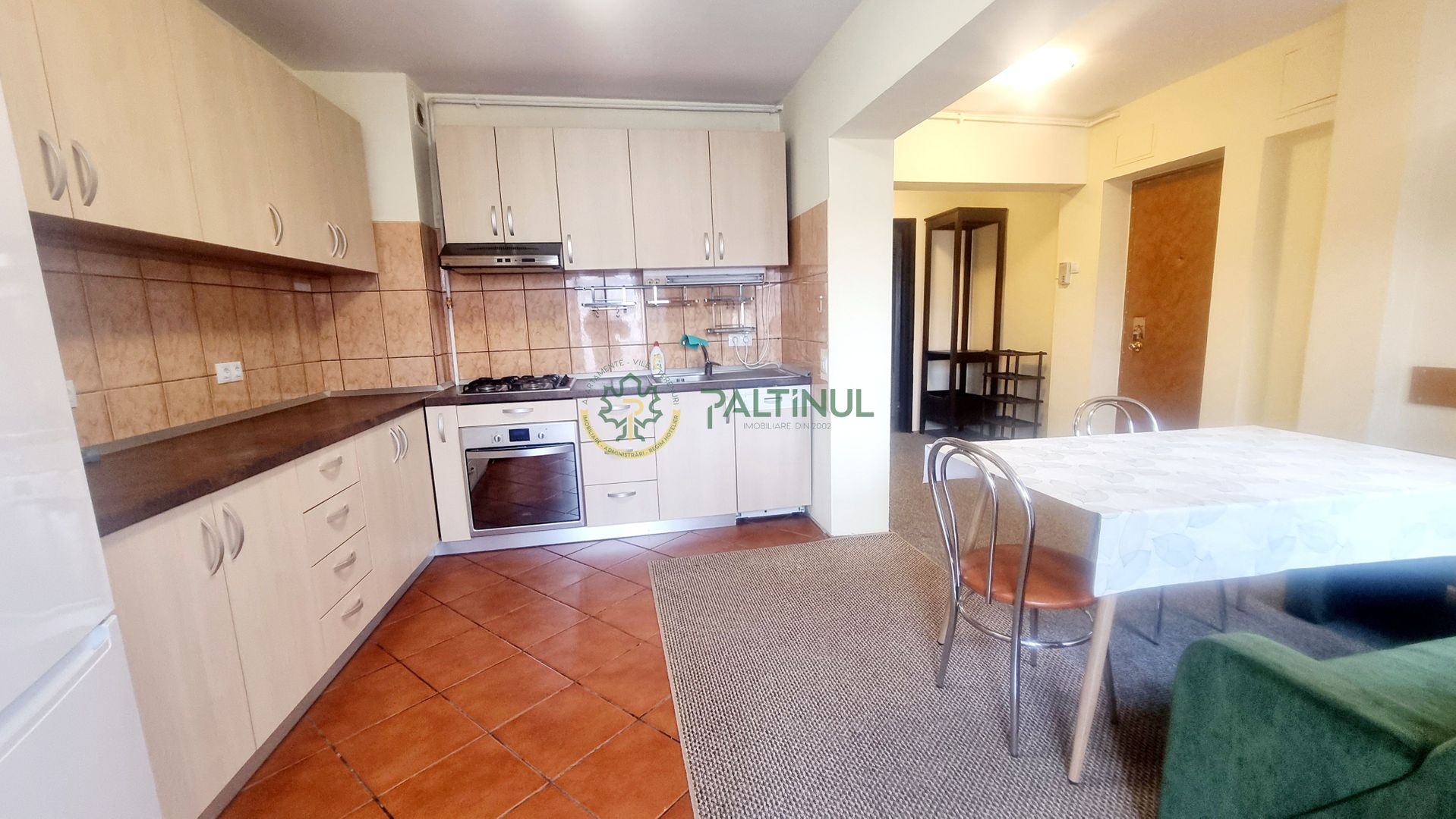 Apartament 3 Camere Școala de Înot, Aproape de Centru, Sibiu