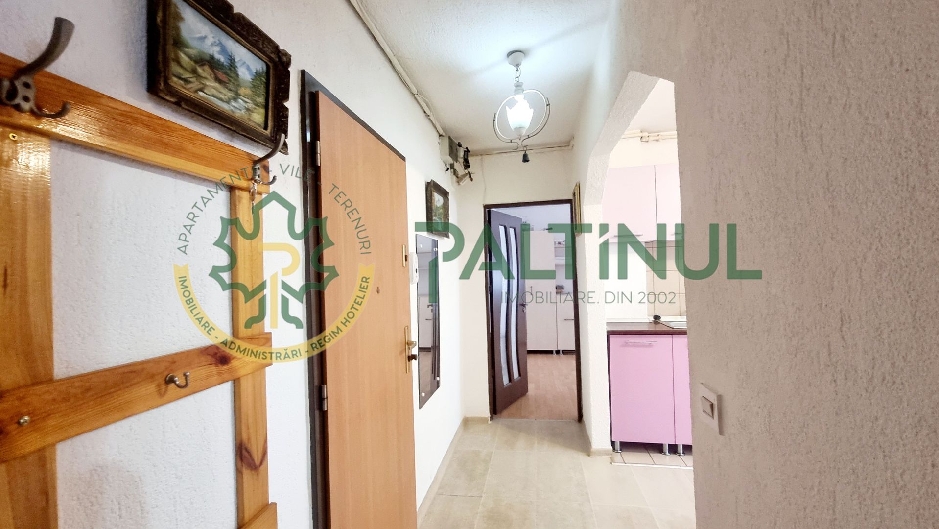 Apartament decomandat cu balcon și pivniță – Sibiu, Vasile Aaron